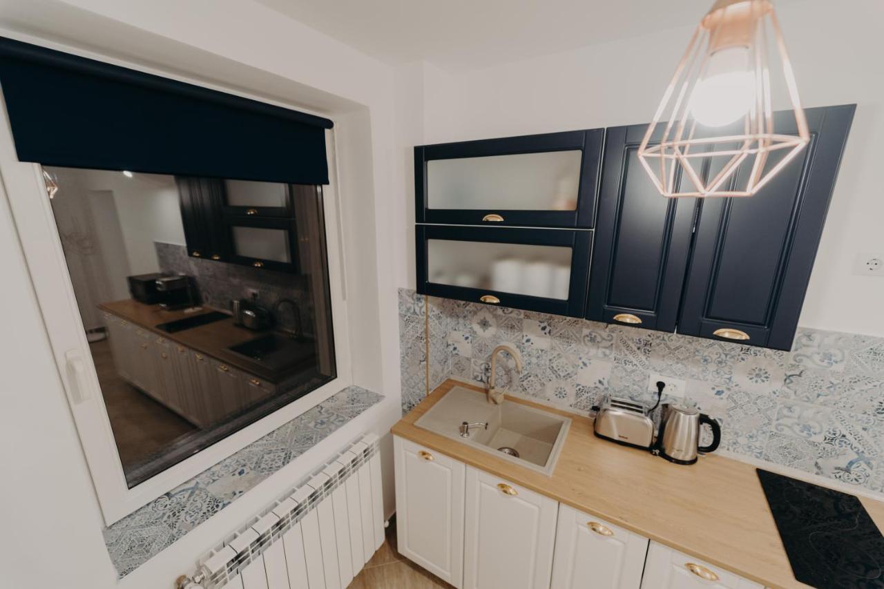 Apartamentul Albastru วาตราดอร์เนย์ ภายนอก รูปภาพ