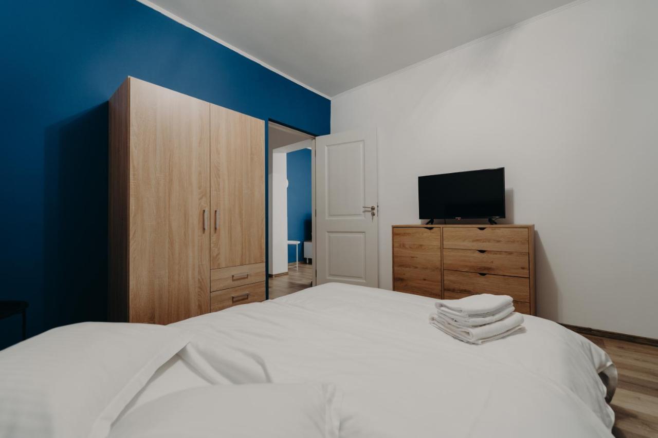 Apartamentul Albastru วาตราดอร์เนย์ ภายนอก รูปภาพ